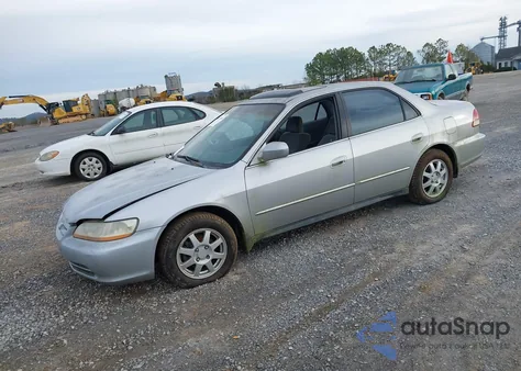 2002 Honda Accord 2.3 Se z USA, uszkodzony, nr VIN JHMCG56732C018826